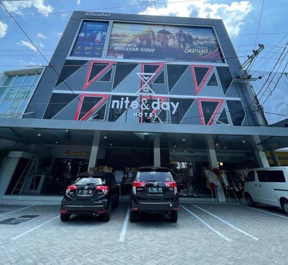 NITE & DAY HOTEL @Semarang - Candi